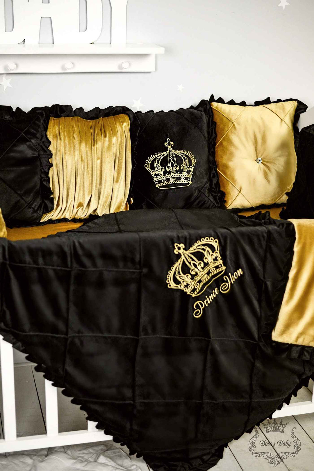 Black and Gold Baby Crib Bumpers – Luxury King Theme