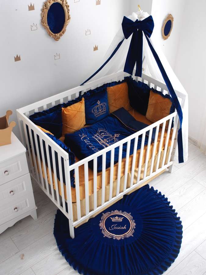 Luxury Baby Crib Bedding Set – Crown Embroidered Blanket & Rug