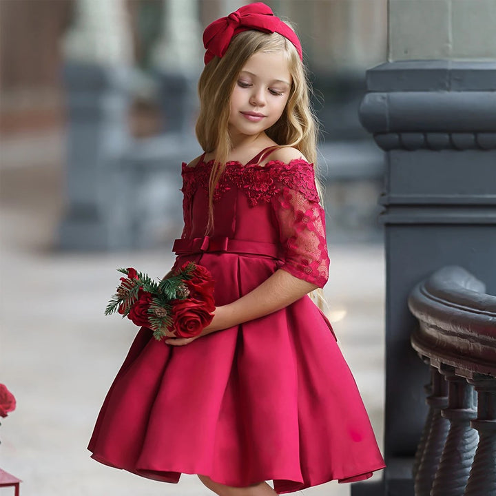 Elegant Lace Dress – Simple Style with Sophistication 4
