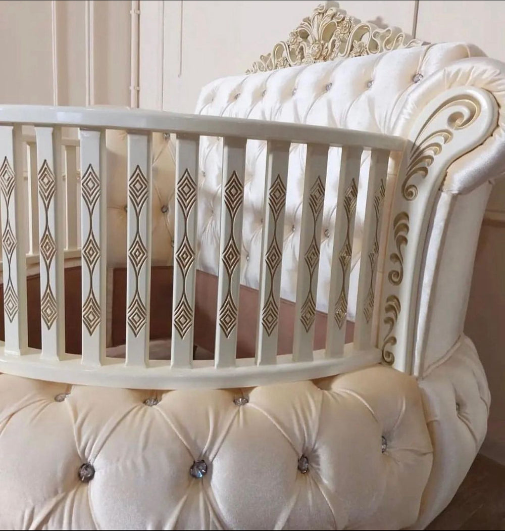 Royal Round Velvet Baby Crib with Rhinestones – Luxury Nursery
