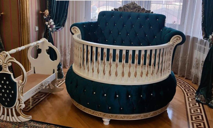 Royal Round Velvet Baby Crib with Rhinestones – Luxury Nursery