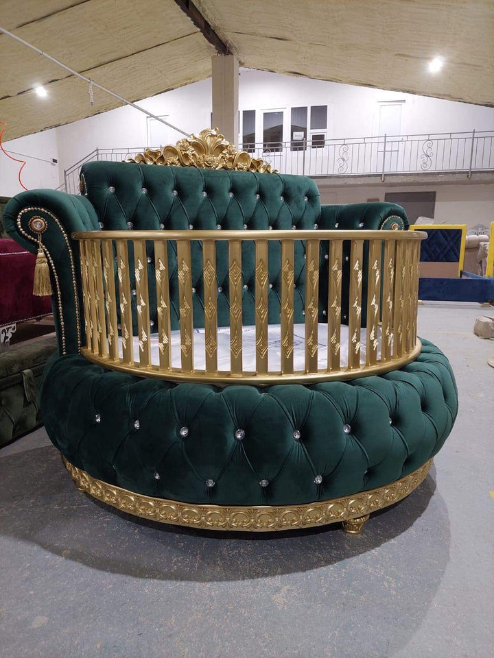 Royal Round Velvet Baby Crib with Rhinestones – Luxury Nursery