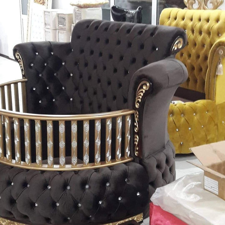 Royal Round Velvet Baby Crib with Rhinestones – Luxury Nursery