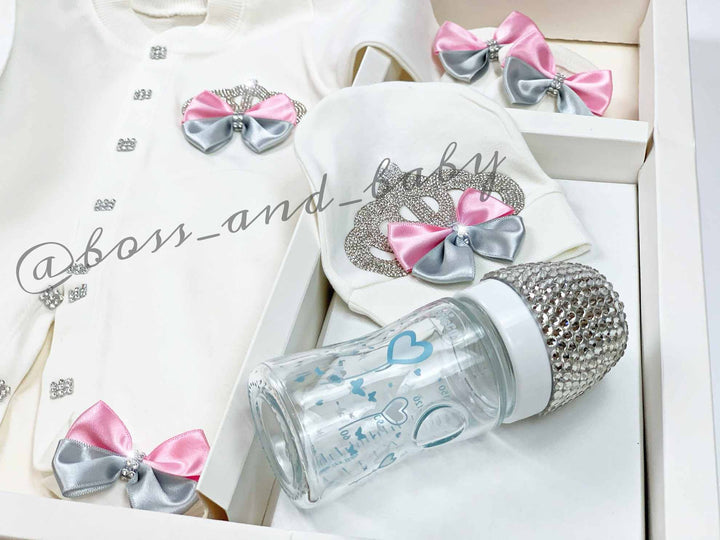 👑 Baby Girl Outfit | Newborn Jeweled Onesie with Crown & Satin Bow – Coming Home Set