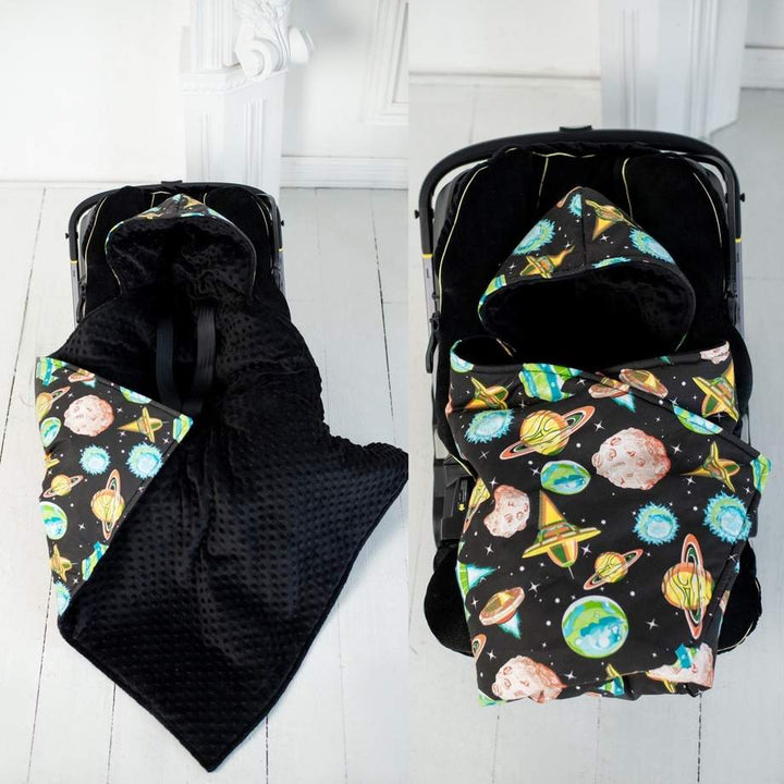 Personalized Space-Themed Hooded Blanket for Baby Doona Car Seat – Keep Your Little One Warm and Cozy