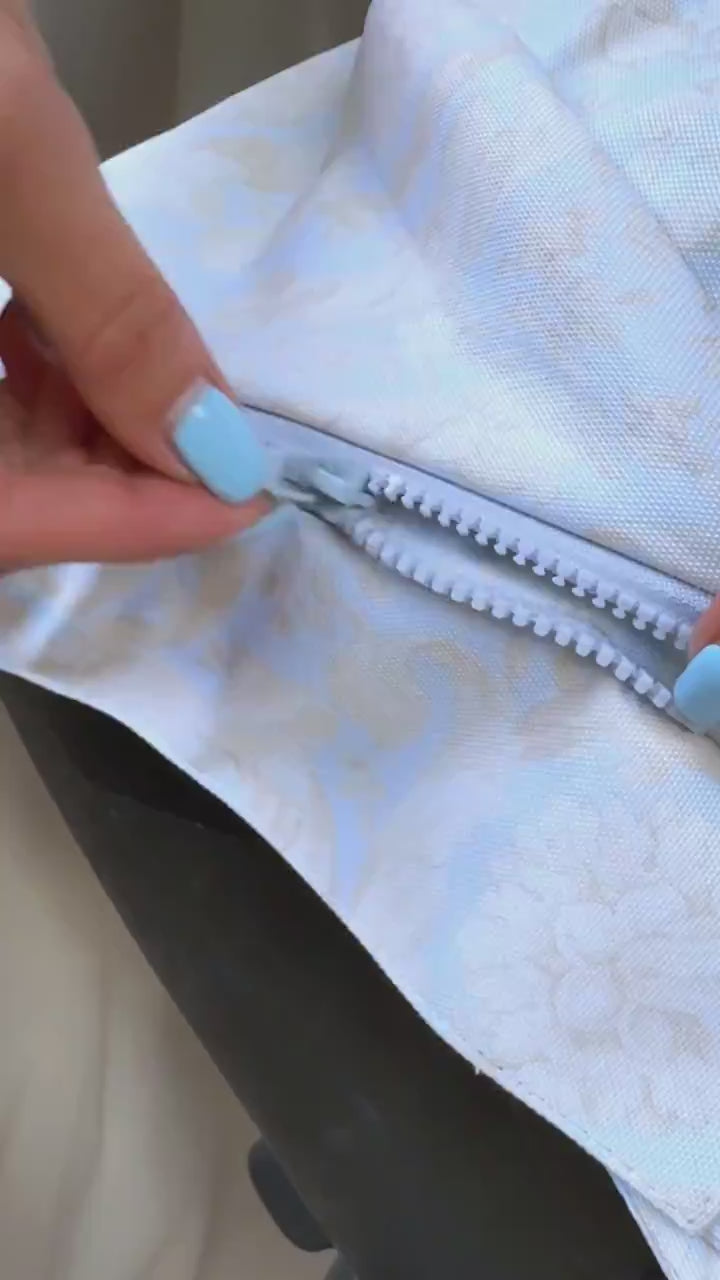 Luxury Baroque Baby Car Seat Cover Set – Elegant Pattern Design