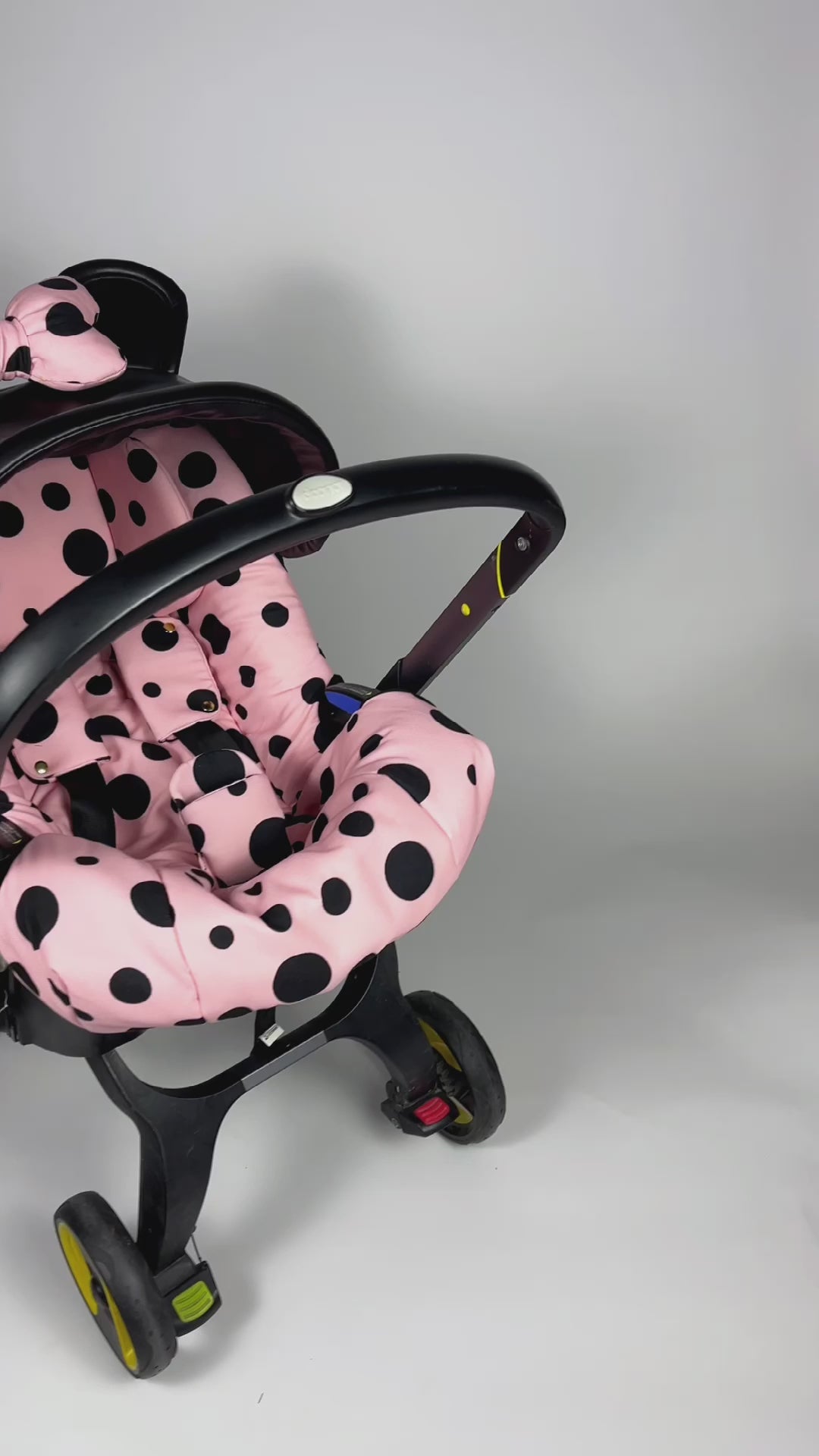 Divertidos lunares y orejas: juego de fundas para asiento de coche Doona para bebés y niños: accesorios adorables, perfectos para regalos de baby shower.