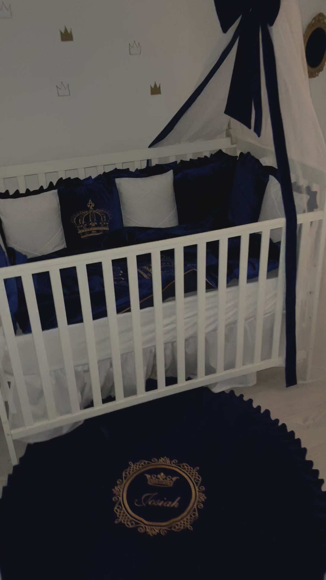 Luxury Blue and White Velvet Baby Bedding Set – Customizable with Personalized Blanket and Matching Rug Options