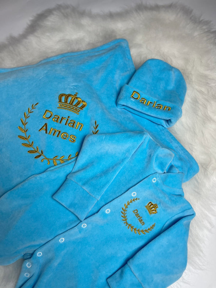 Personalized Baby Boy Gift Box – Coming Home Outfit Set