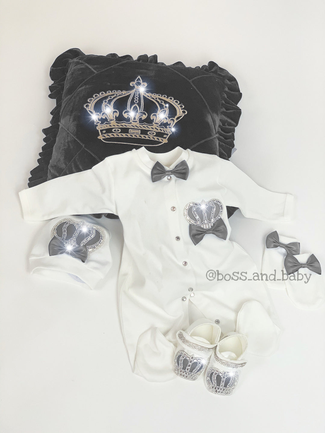 Parure de lit de luxe en velours noir et coton blanc avec strass et broderie couronne 