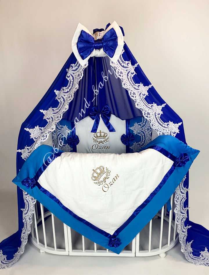 Parure de lit bleu roi pour bébé garçon, adaptée à un petit roi.