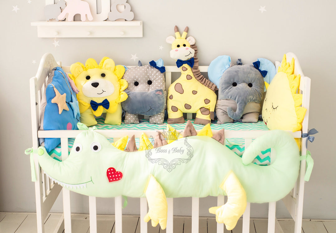 Parure de lit pour bébé garçon avec personnages de jouets Disney – Tour de lit, draps et couverture 