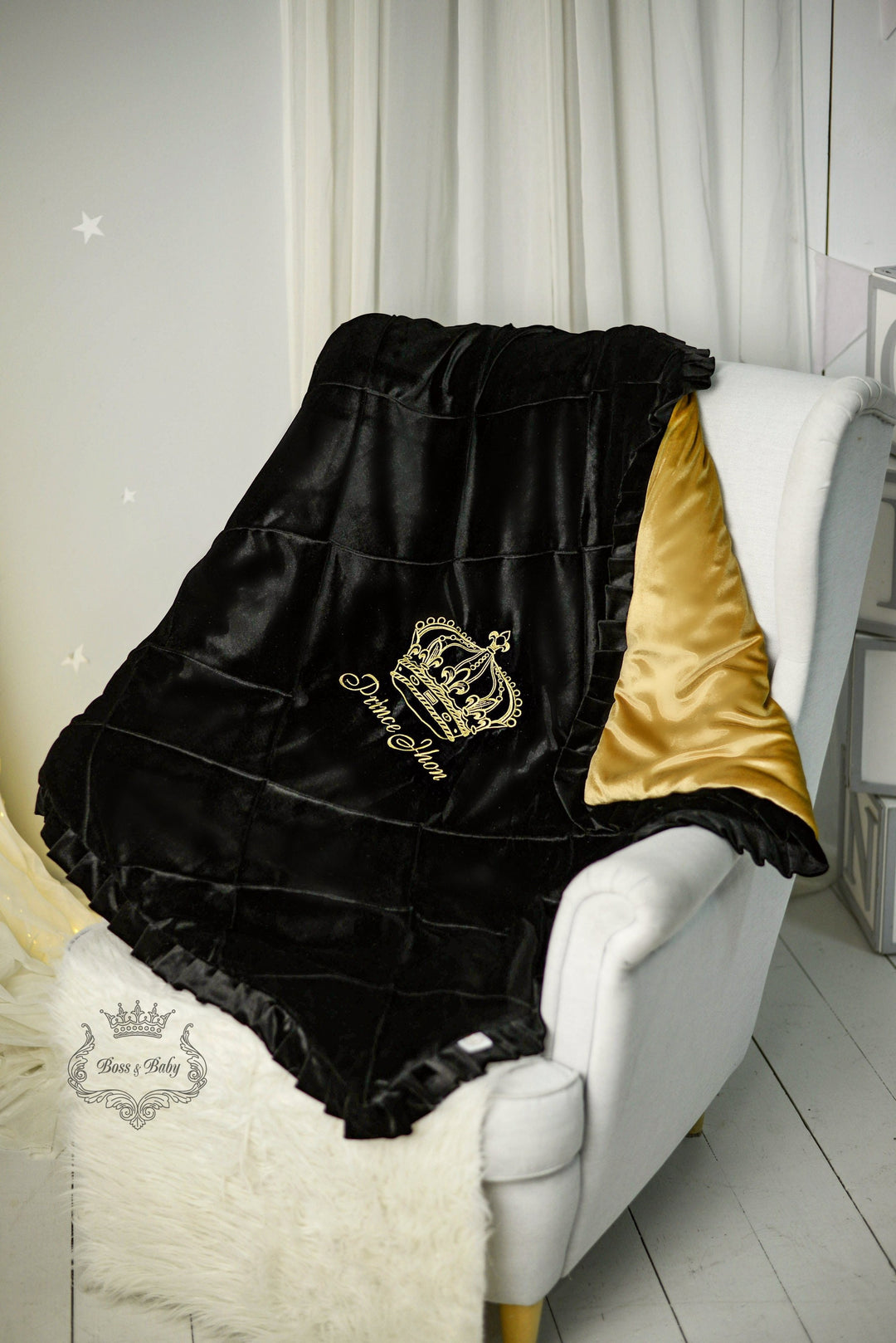 Luxurious Black and Gold Baby Crib Bumpers - King Theme for Boys