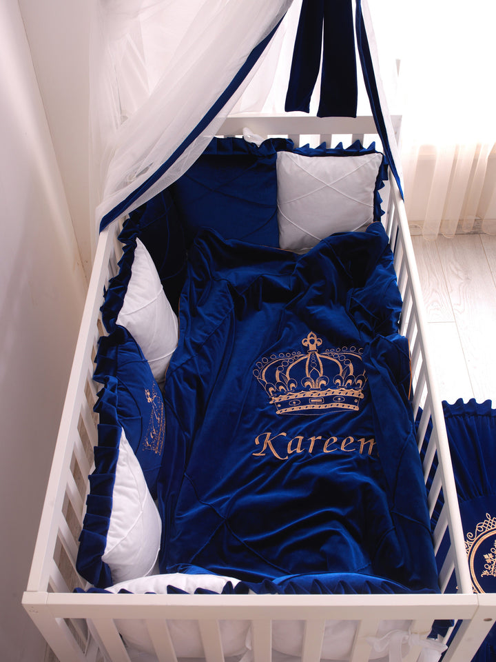 Juego de ropa de cama para cuna Royal Luxury para bebé niño en terciopelo azul real con bordado de corona dorada