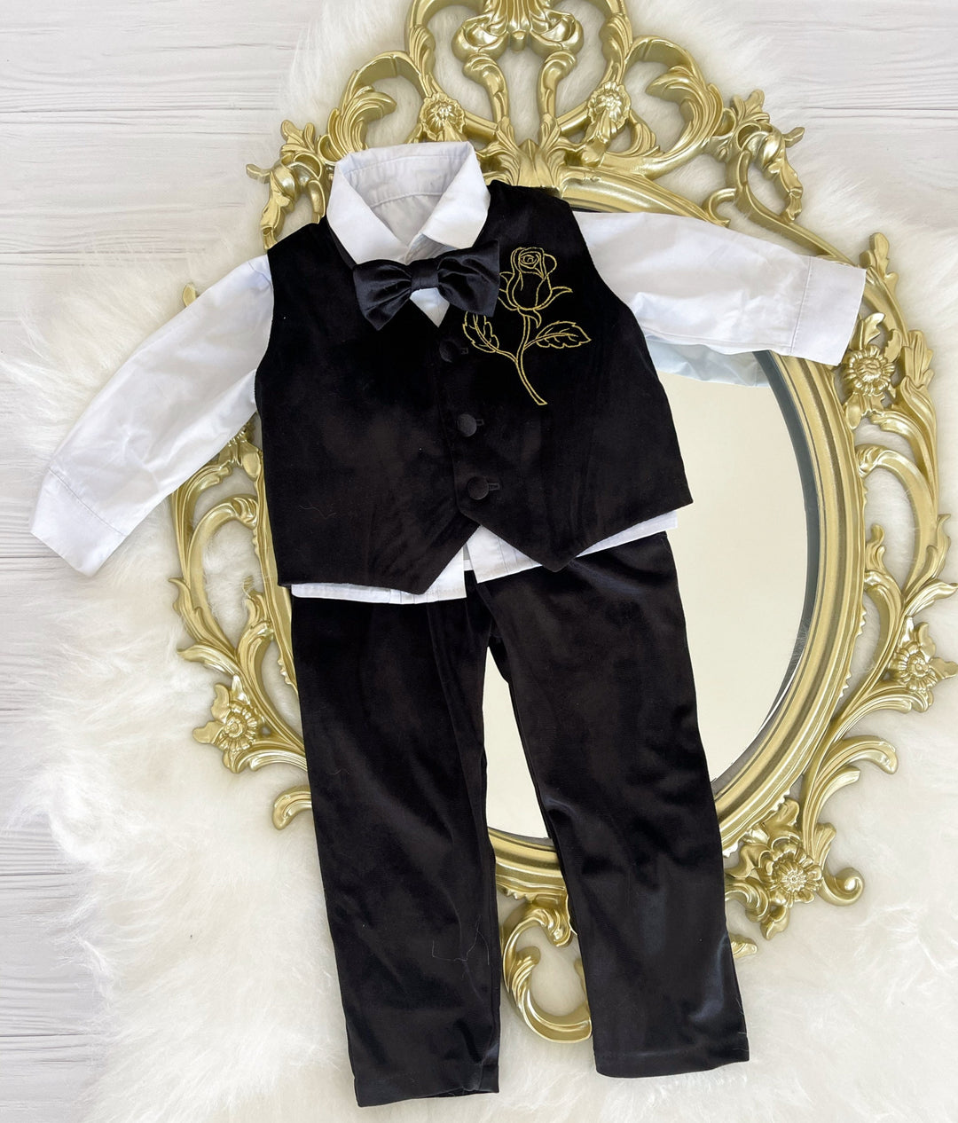 Handmade Velvet Suit Tuxedo, Dressy Outfit for Boys - Perfect for Formal Events