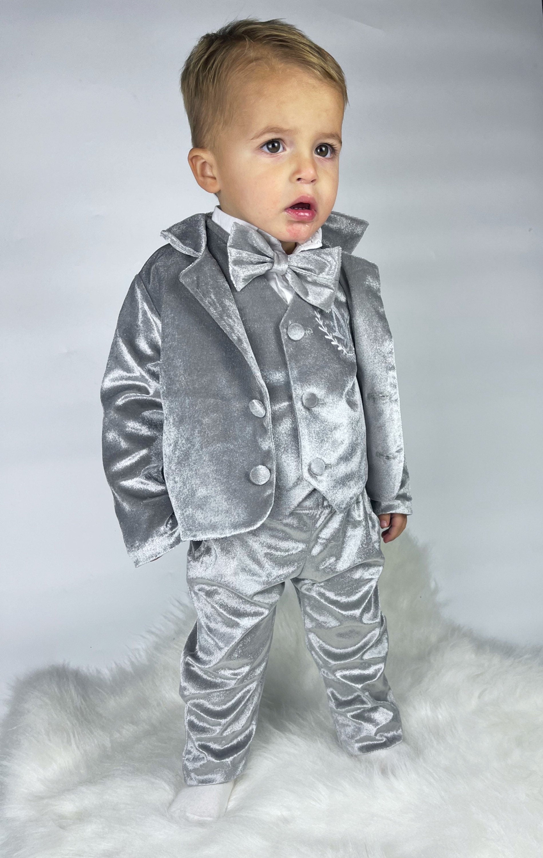 Baby boy 2024 velvet suit